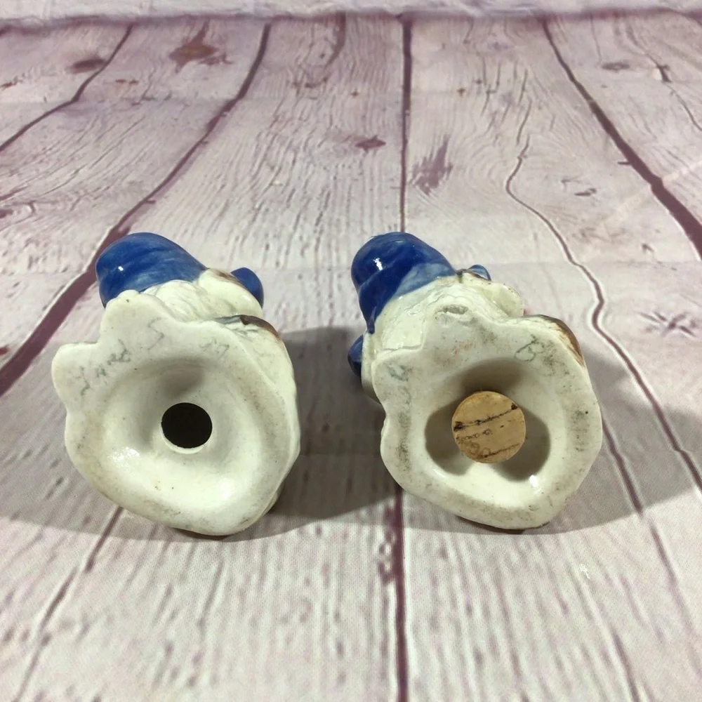 Vintage Ceramic Hand Painted Dog with Toothache Salt and Pepper shakers …